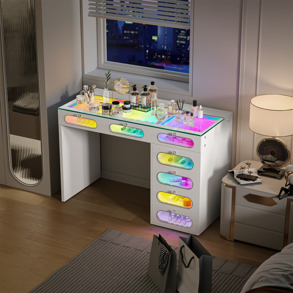 VANITII 7 Glass Fronted Drawers with Crystal Handles