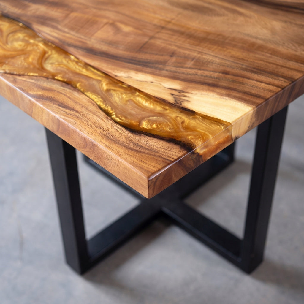 C1149 Walnut Resin Table