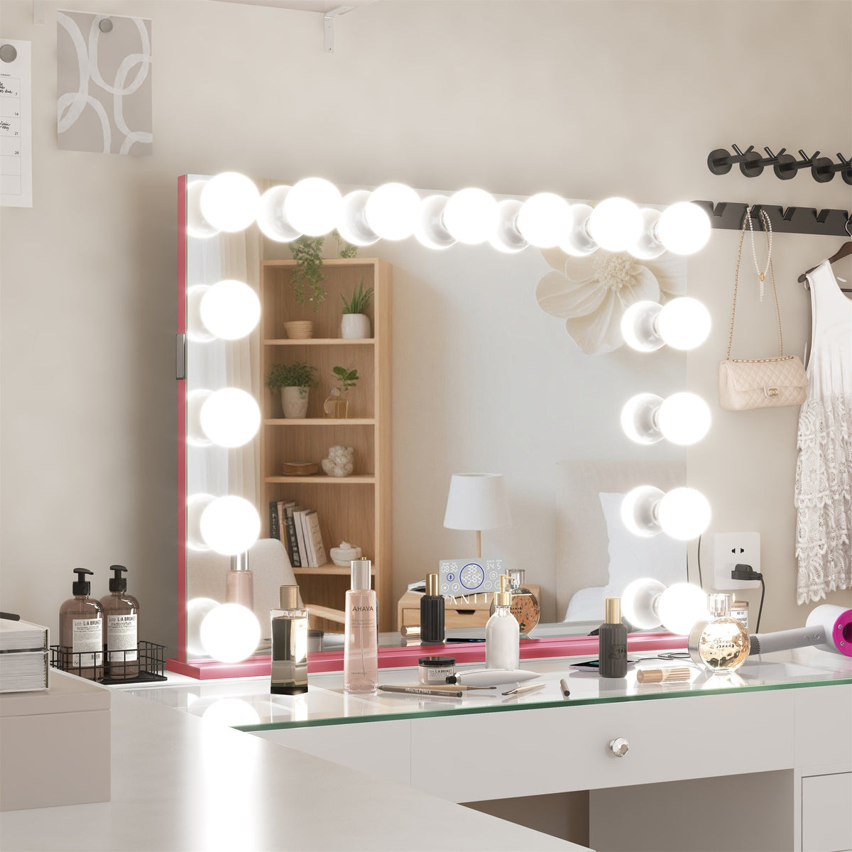 Vanitii Marilyn Hollywood Vanity Mirror Pro Max with 15 illuminated LED bulbs on a white vanity desk